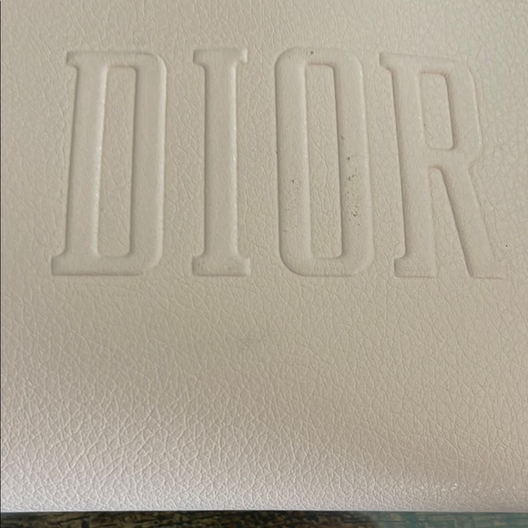 Dior Pink Pouch - Picture 5 of 7